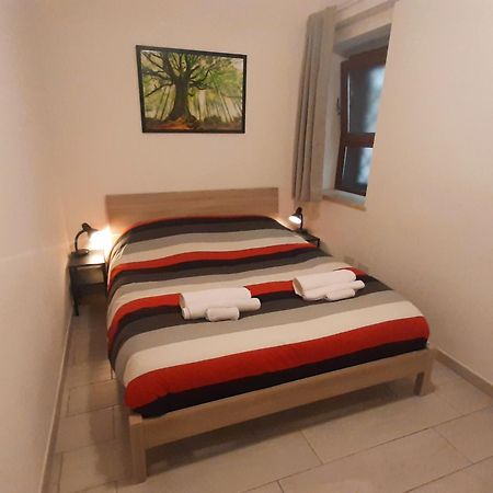 Comfy&Cozy Flat In Fiumicino Center Apartment Екстериор снимка