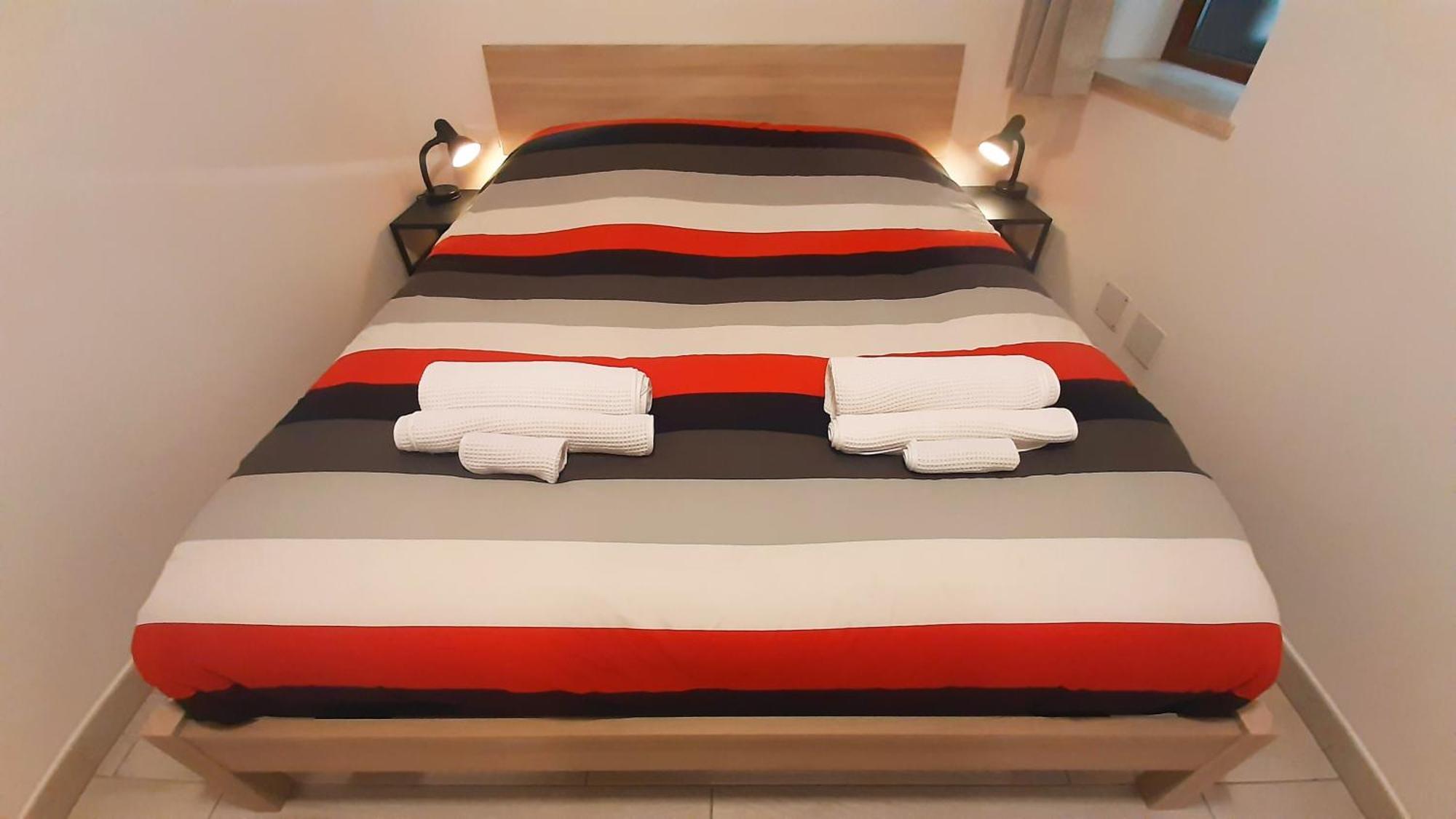 Comfy&Cozy Flat In Fiumicino Center Apartment Стая снимка