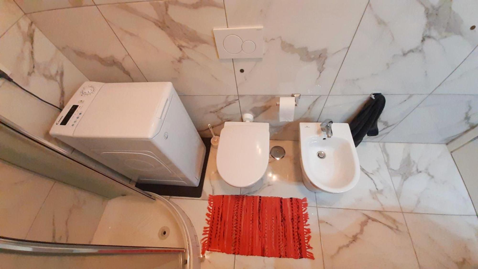 Comfy&Cozy Flat In Fiumicino Center Apartment Стая снимка